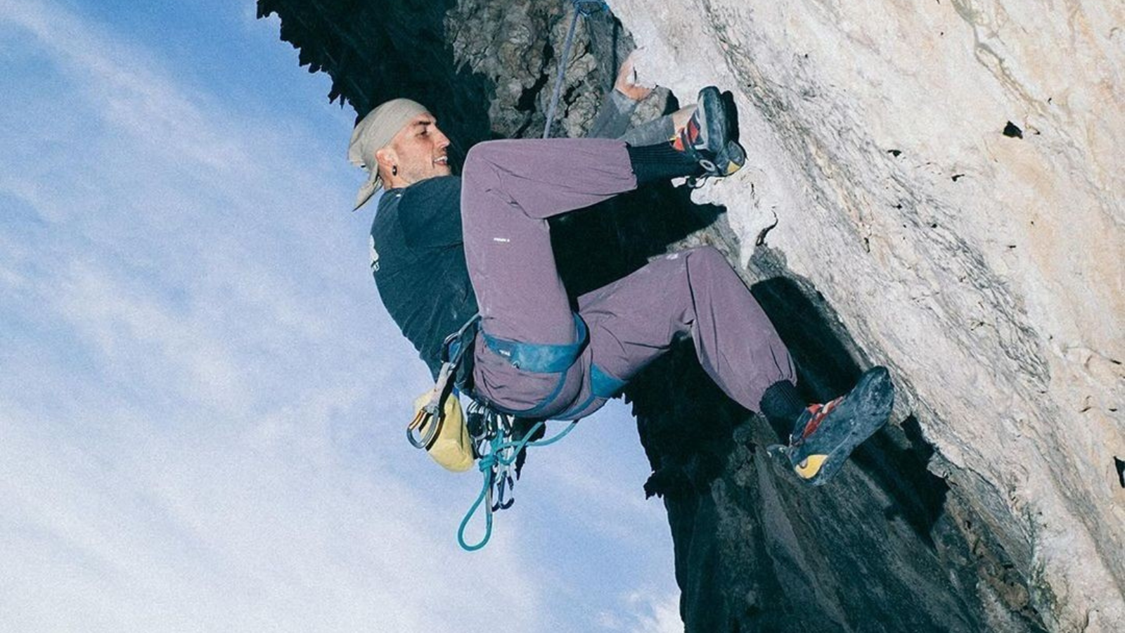 Free Solo Climbing: The Ultimate Sport for People Who Hate Safety Nets